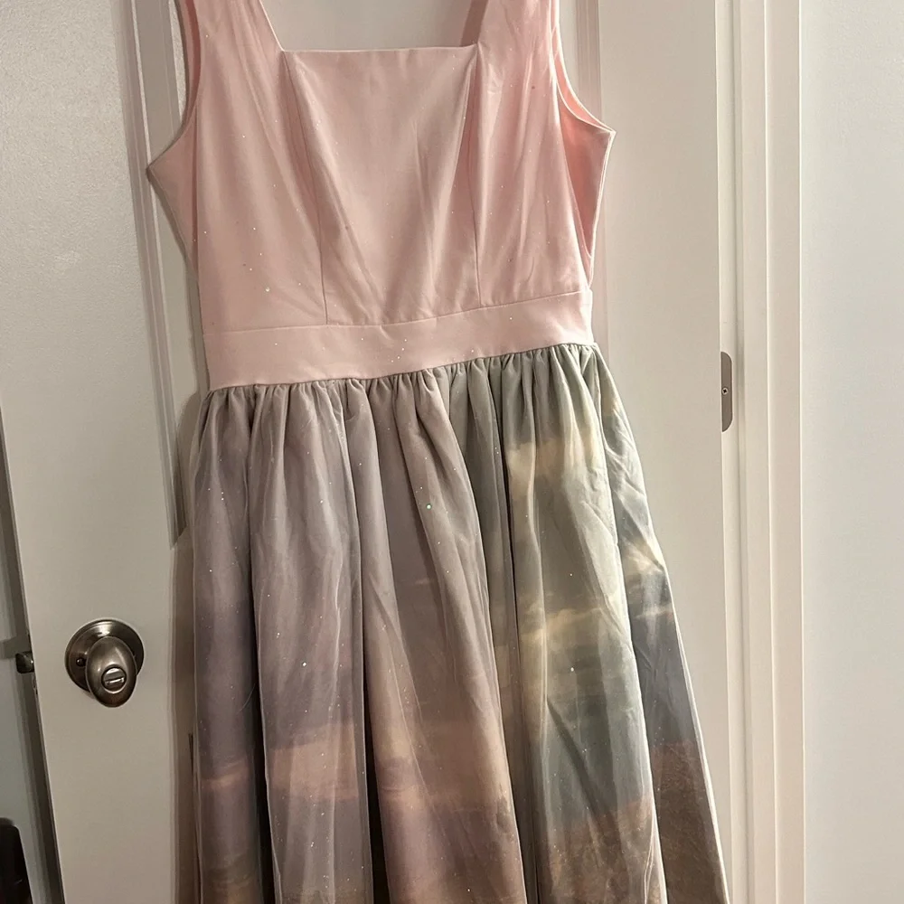 Her Universe emerald city wicked dress W M/6-8 - Picture 9 of 9